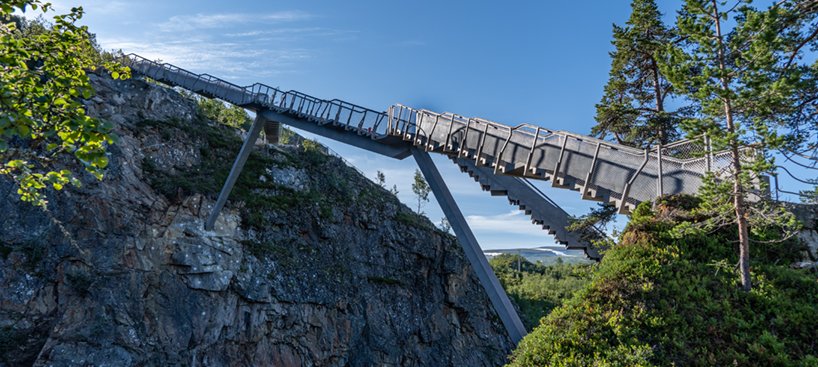 voringsfossen-norwegian-scenic-route-hardangervidda-carl-viggo-holmebakk-designboom-03.jpg