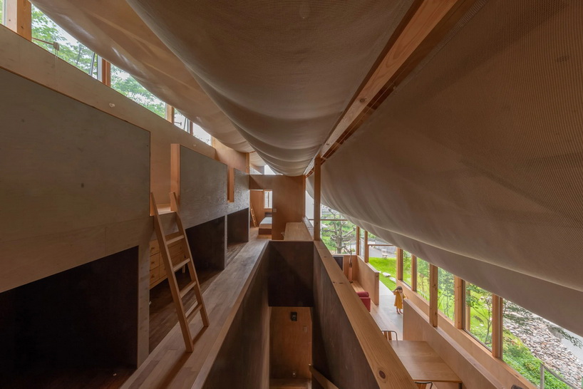 takayuki-suzuki-architecture-atelier-house-in-gamagori-japan-designboom-large.webp_调整大小.jpg